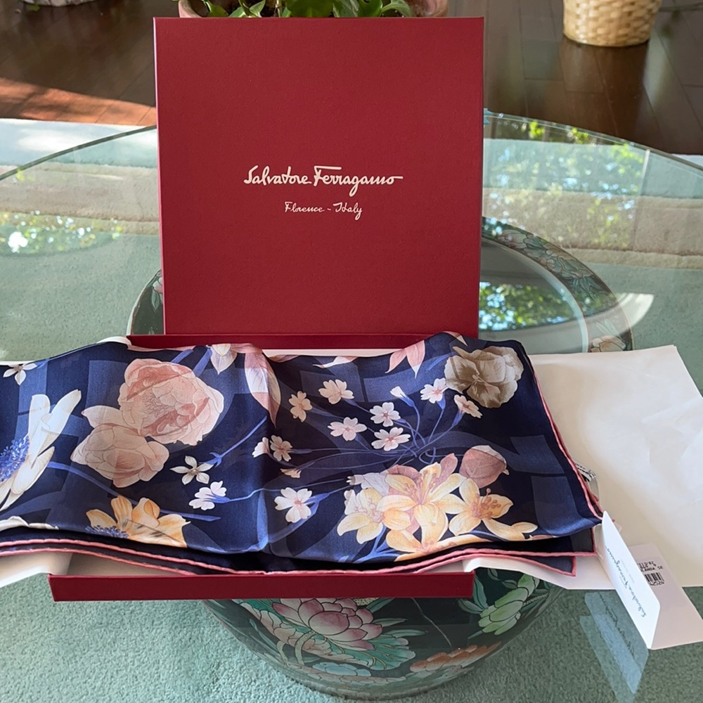 PRICE DROP ***New with TAGS*** Salvatore Ferragamo Silk Scarf 16 x 60